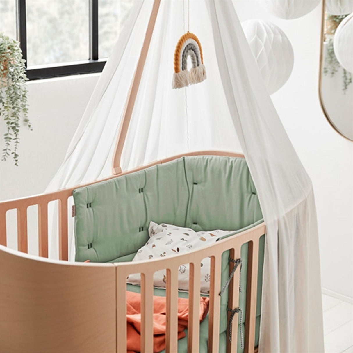 Leander Sengerand til Classic™ Babyseng Sage Green