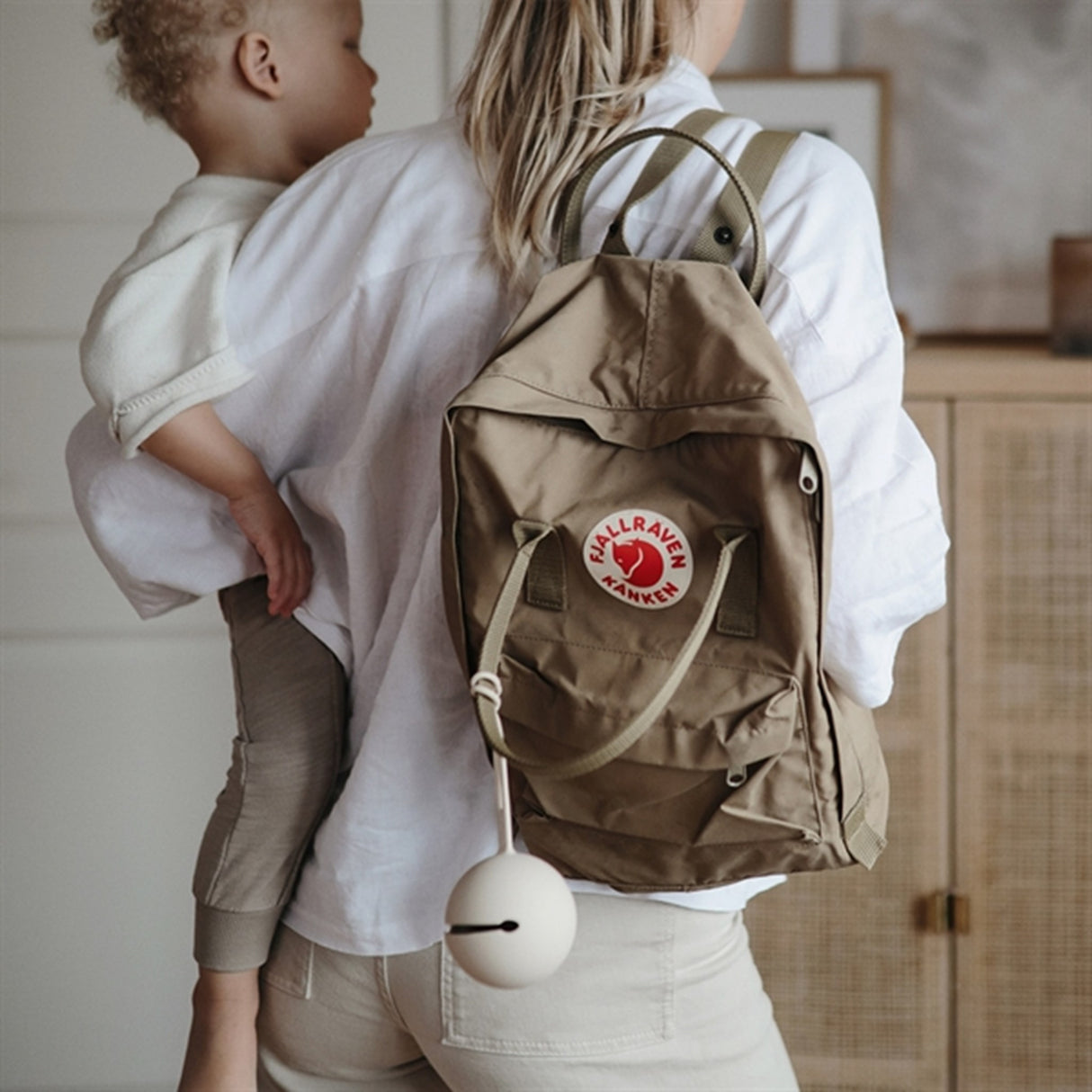 Mushie Sutteboks Shifting Sand