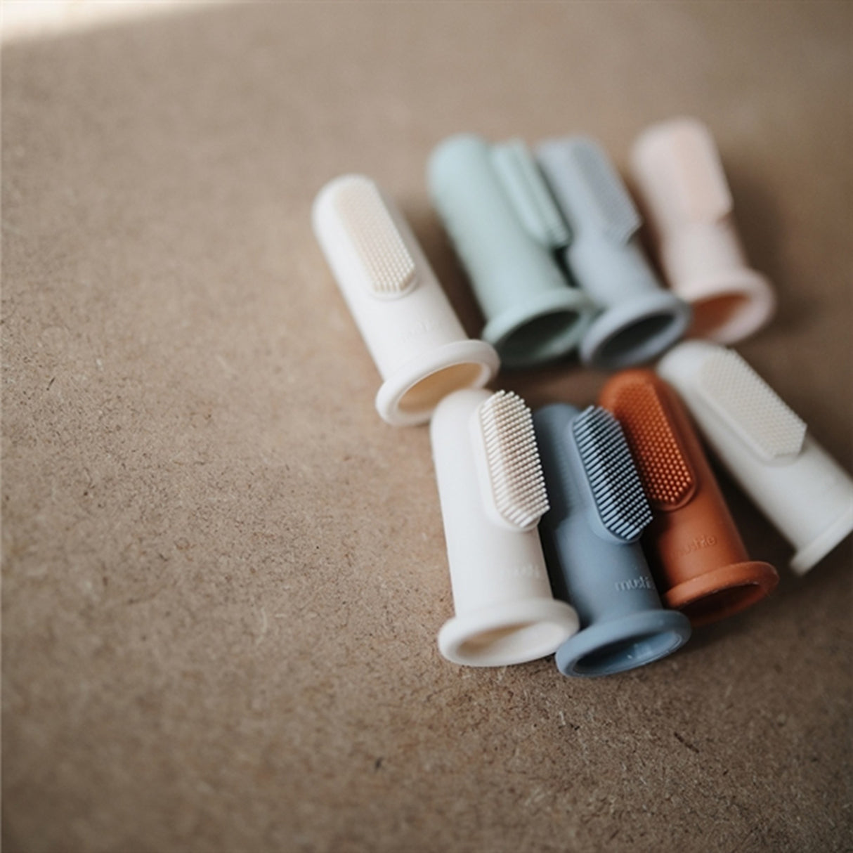 Mushie Finger Tandbørste 2-pak Stone/Tradewinds