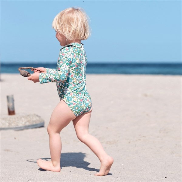 Petit Crabe Betsy D Peeter Pan Badedragt Liberty© fabric