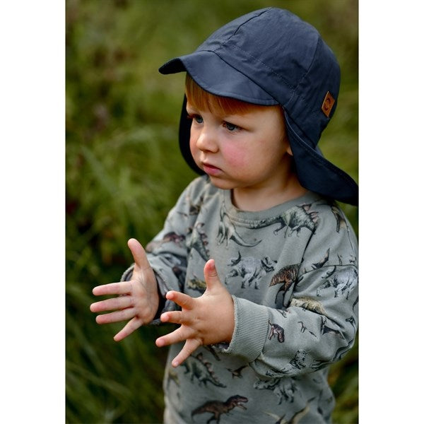 Mikk-Line Solhat Solid Blue Nights