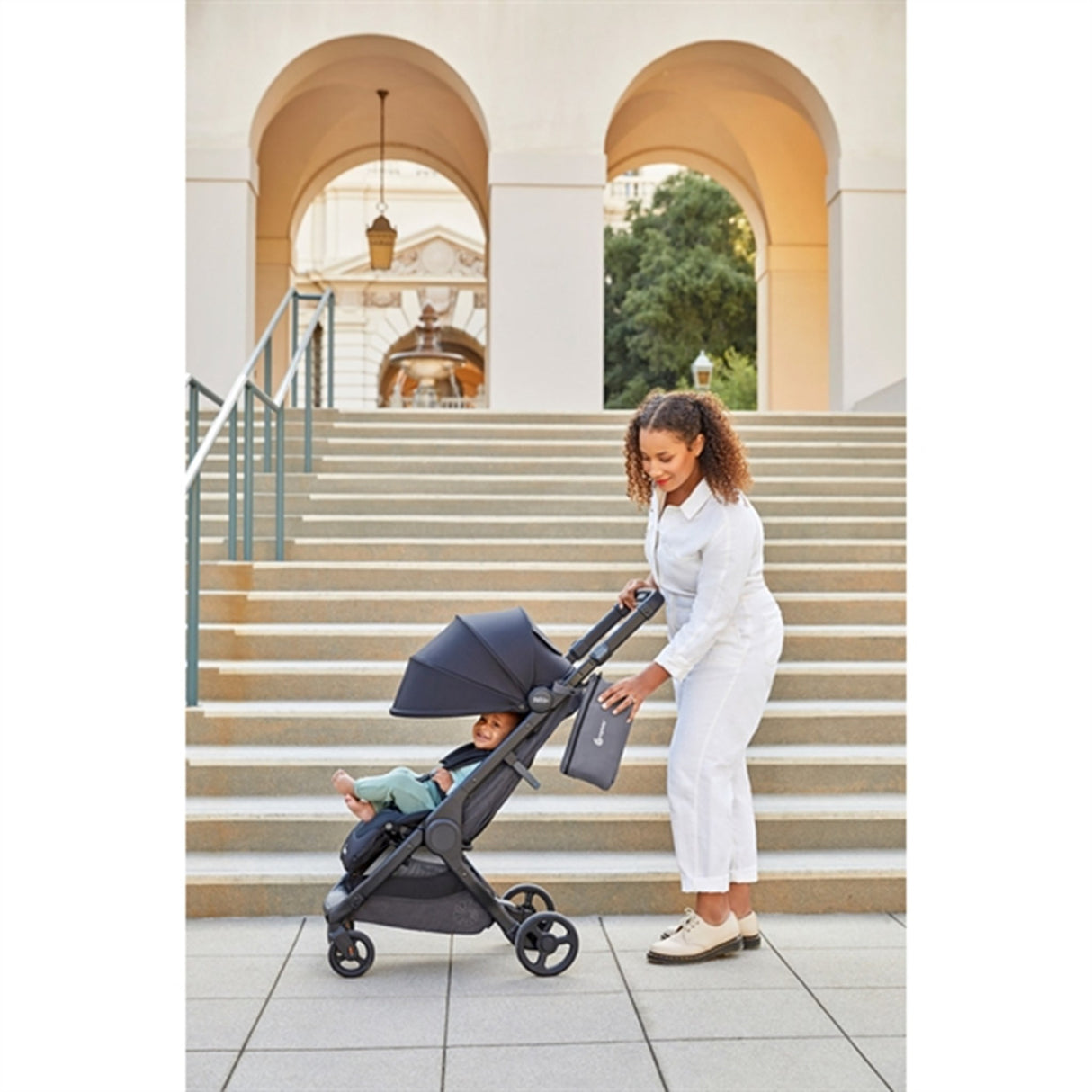 Ergobaby Away Bæresele Graphite Grey