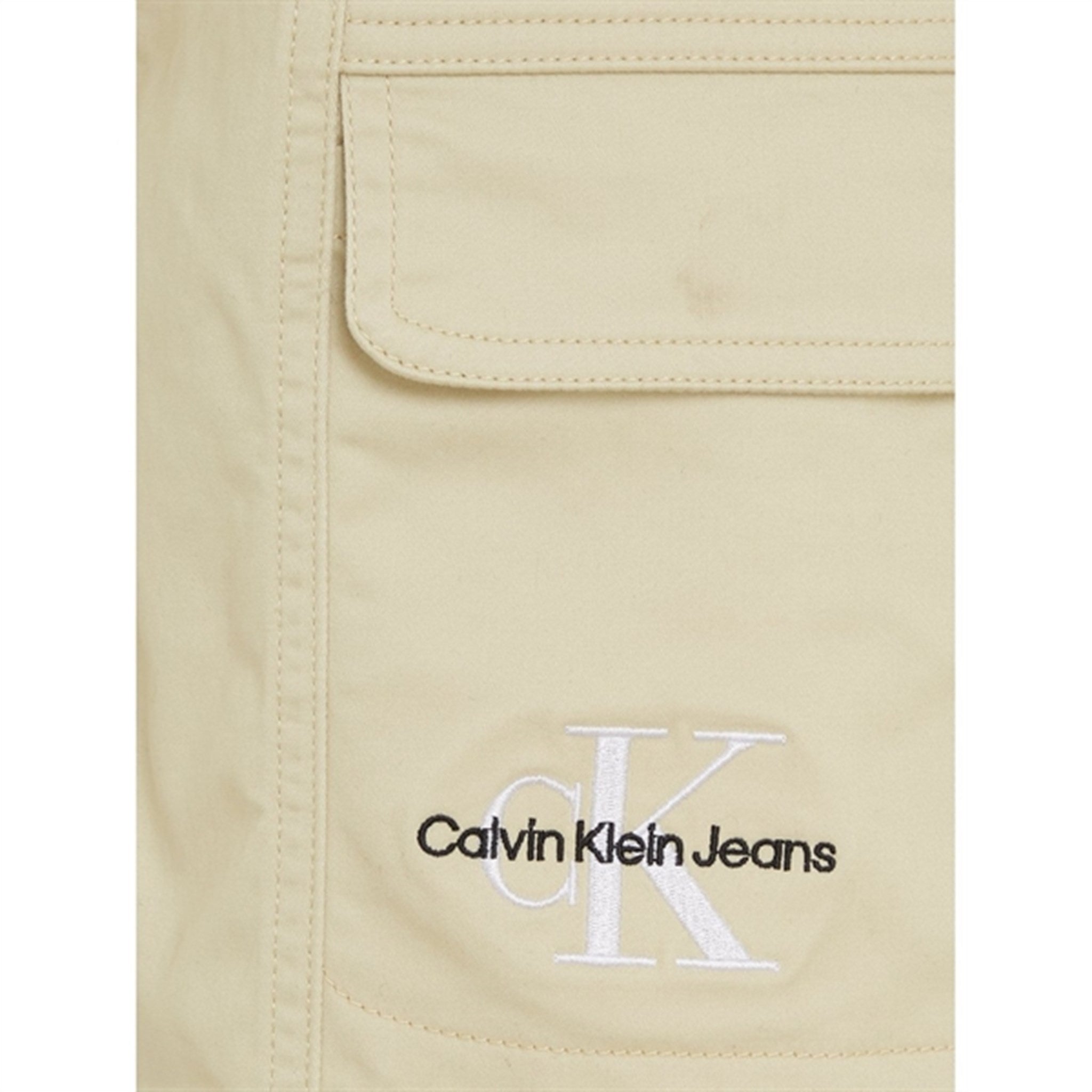 Calvin Klein Sateen Cargo Shorts Green Haze 5