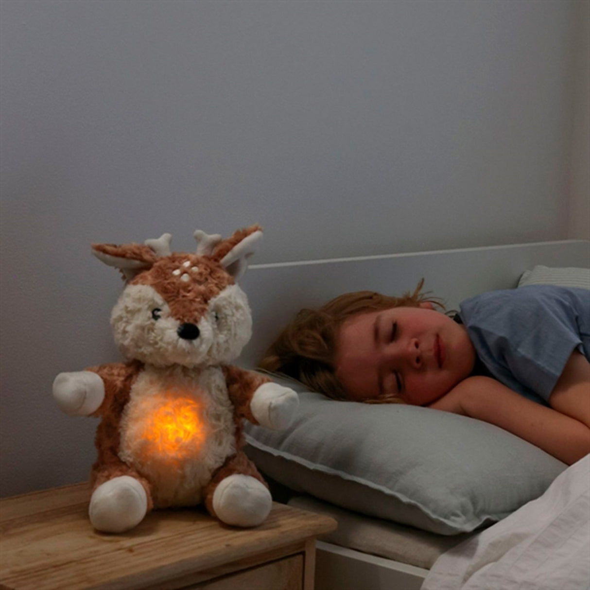 Cloud B Finley The Fawn Bamse m. Lys & Lyd