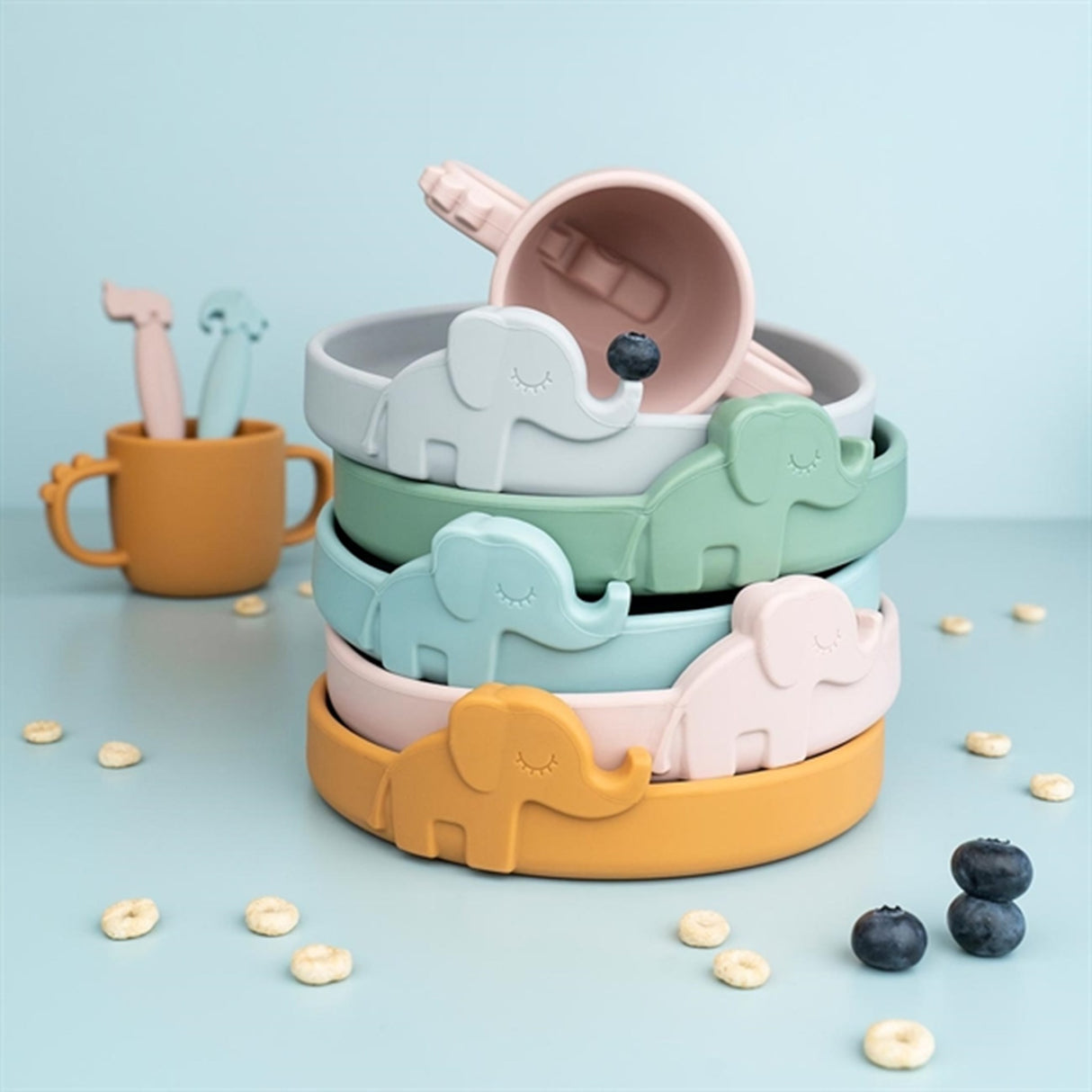 Done by Deer Peekaboo Rund Tallerken Elphee Grå