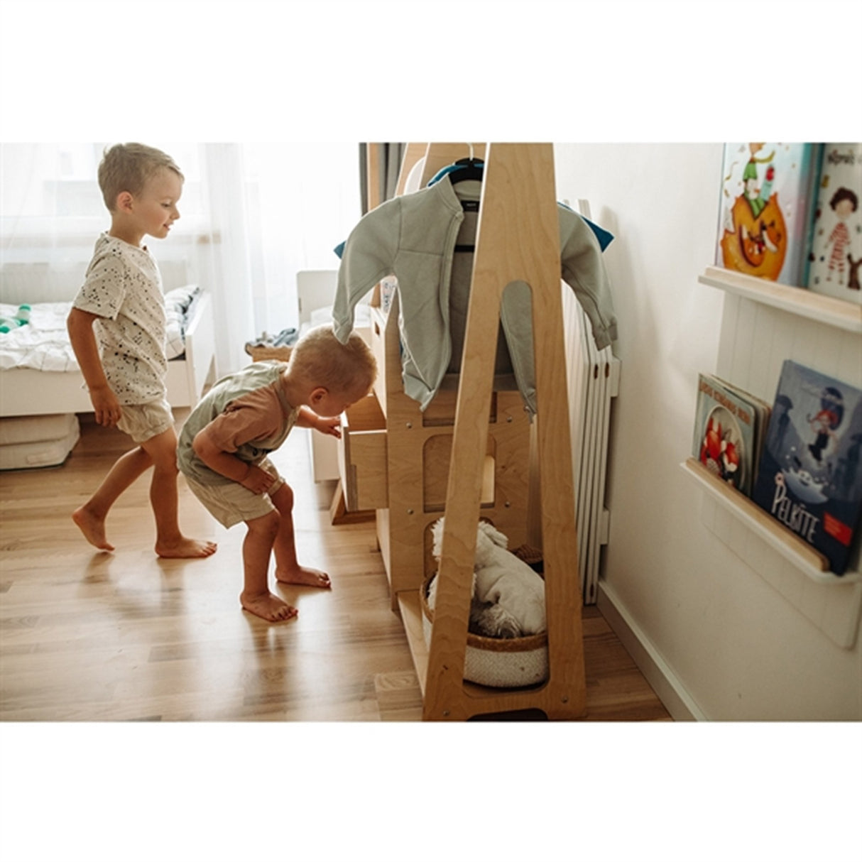 Duck Woodworks Børnegarderobe m. Skuffer Natural