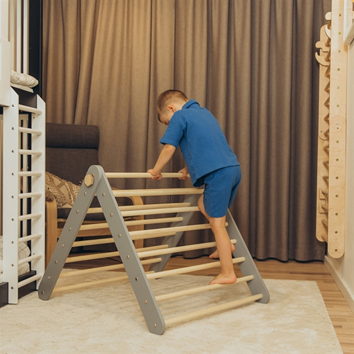 Duck Woodworks Klatretrekant Grey