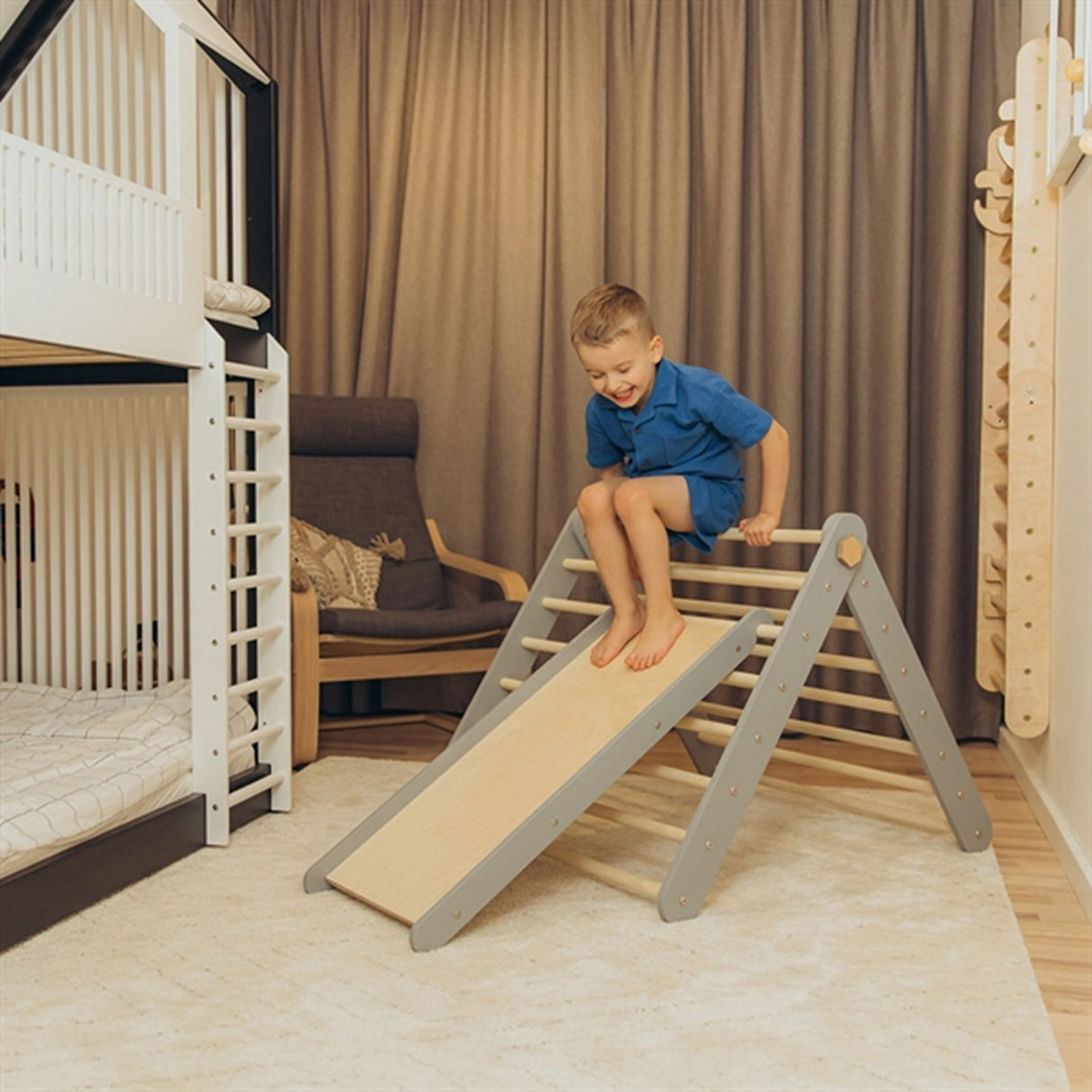 Duck Woodworks Klatretrekant Grey