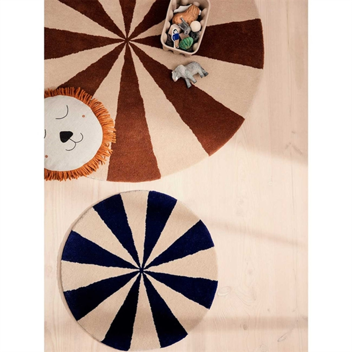 Ferm Living Arch Tuftet Tæppe Dark Brick/Offwhite Large