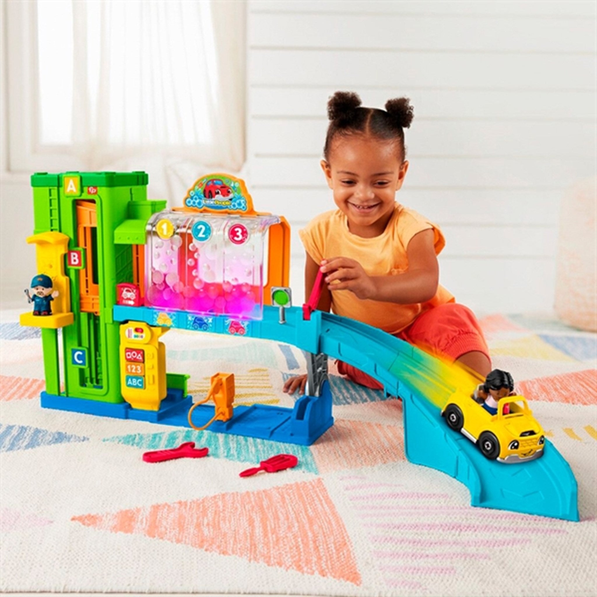 Fisher-Price® Little People Learning Garage 3
