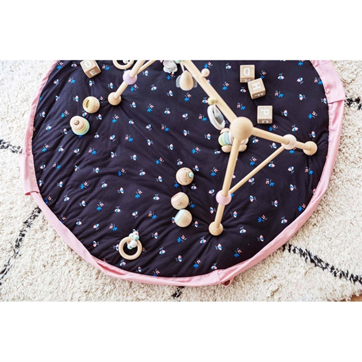 Play&Go 3-i-1 Legetæppe Soft Flowers