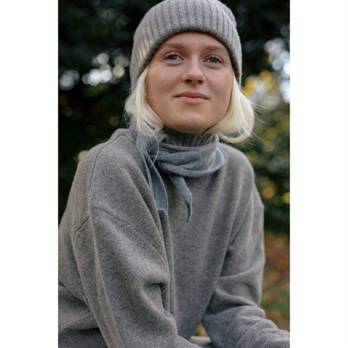 HOLMM Derby Foty Cashmere Strik Tørklæde