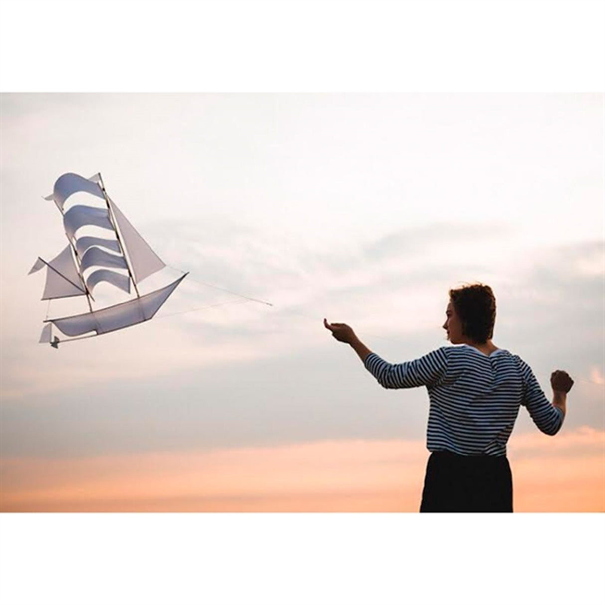 Haptic Lab Sailing Ship Kite White