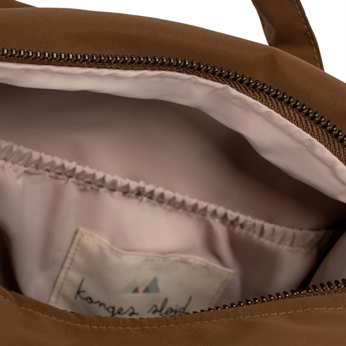 Konges Sløjd All You Need Mini Pusletaske Walnut