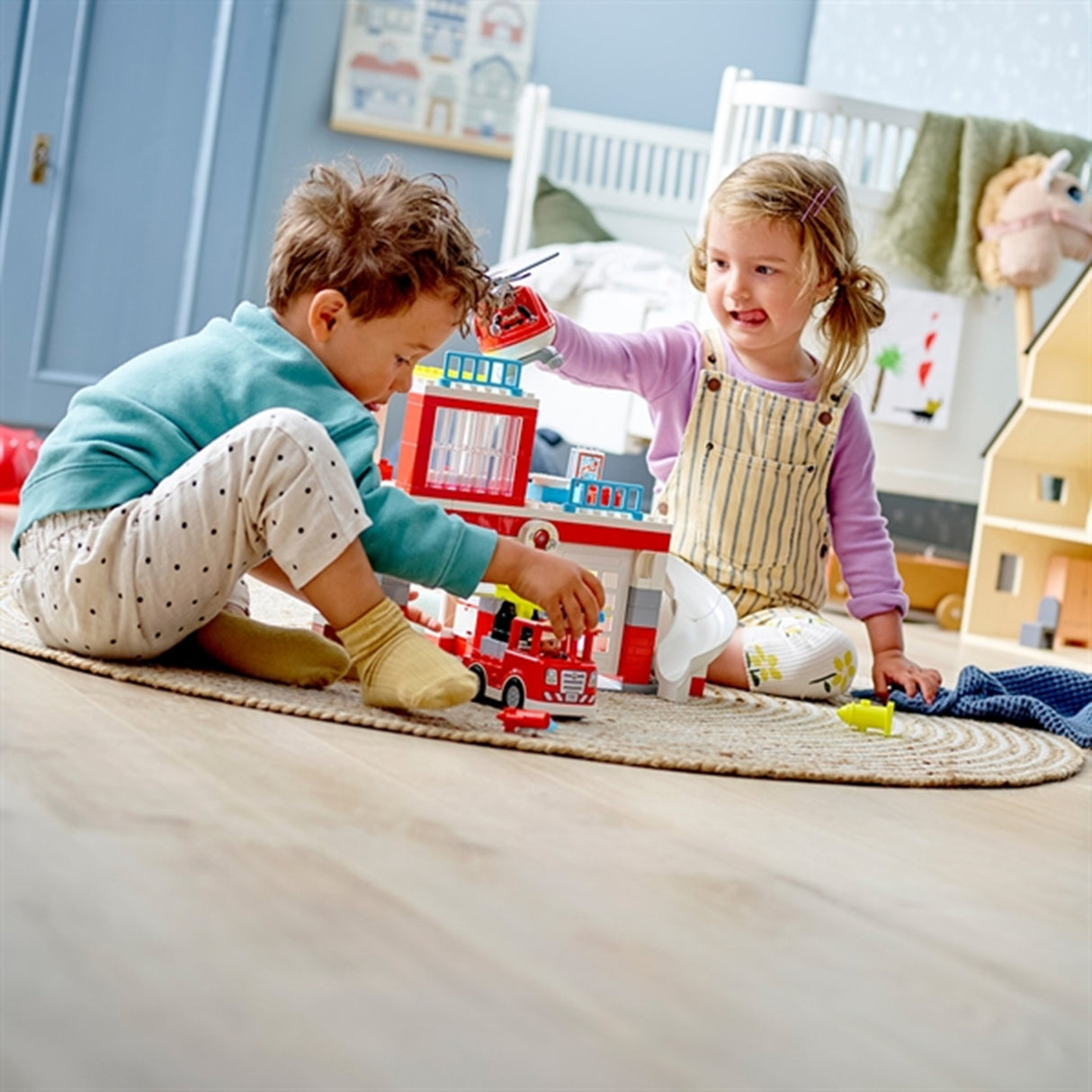 LEGO® DUPLO® Brandstation og Helikopter