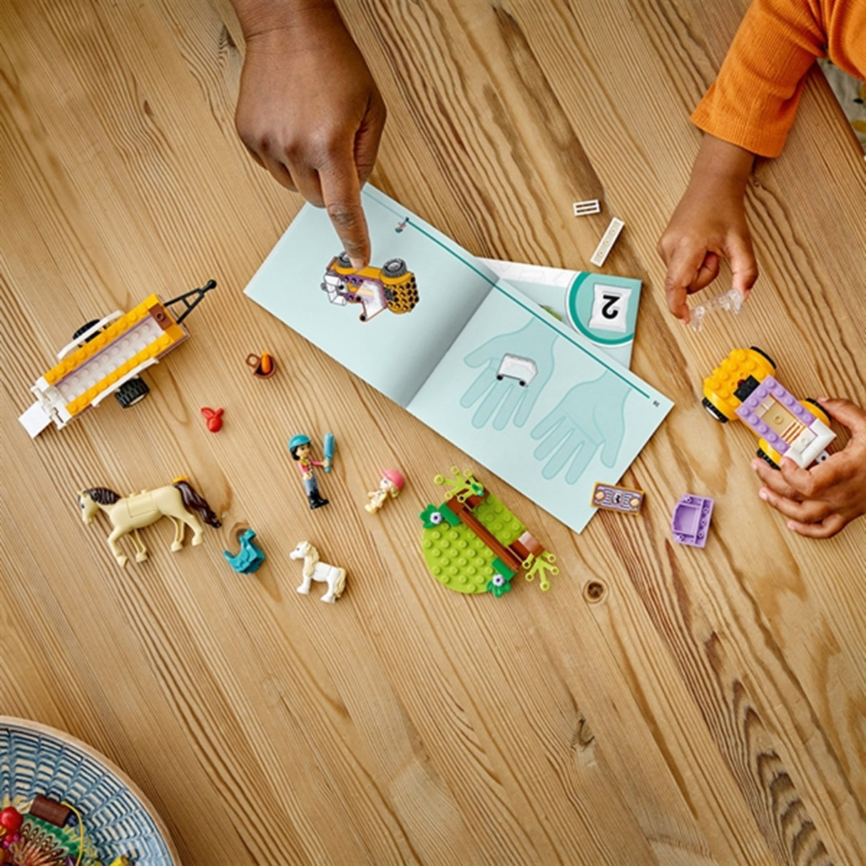 LEGO® Friends Heste- og Ponytrailer