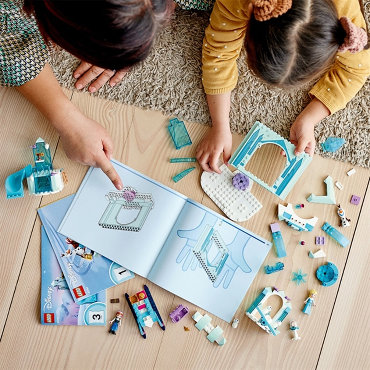 LEGO® Disney™ Anna og Elsas Frost Vinterland