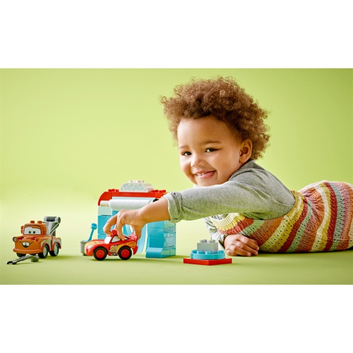 LEGO® DUPLO® Lynet McQueen og Bumles Sjove Bilvask