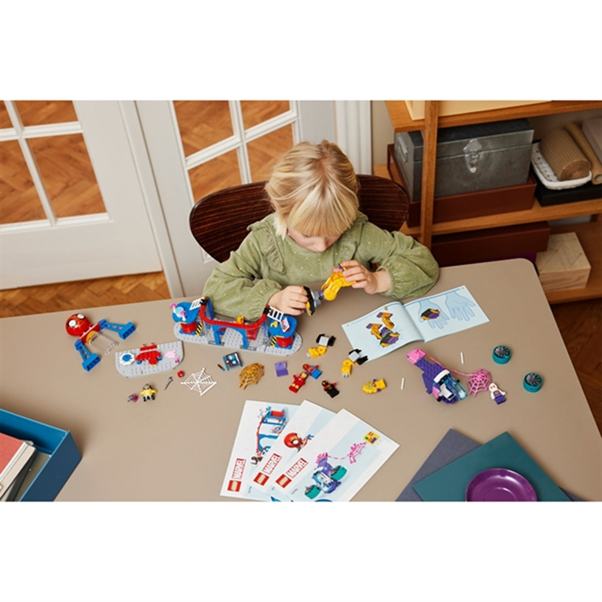LEGO® Marvel Team Spideys Netspinder Hovedkvarter