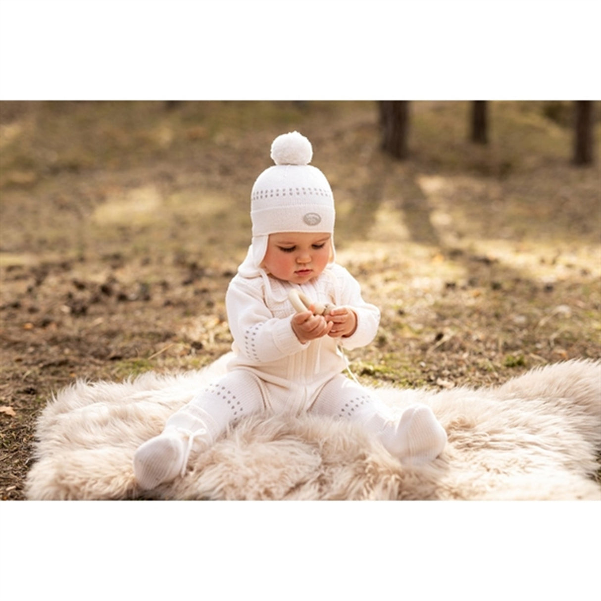 Lillelam Heldragt Classic Hvid