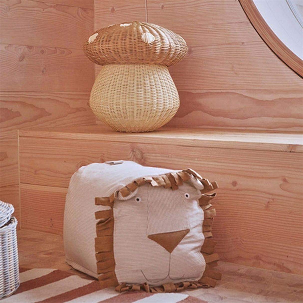 OYOY Lobo Løve Ride On