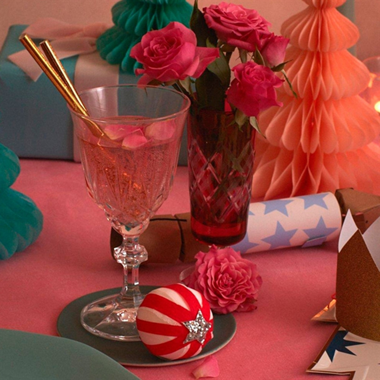 Meri Meri Jolly Jul Overraskelser 6 stk