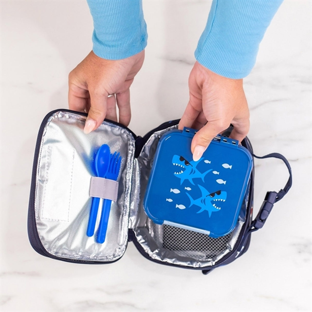 MontiiCo Montii Køletaske Str. S - Shark