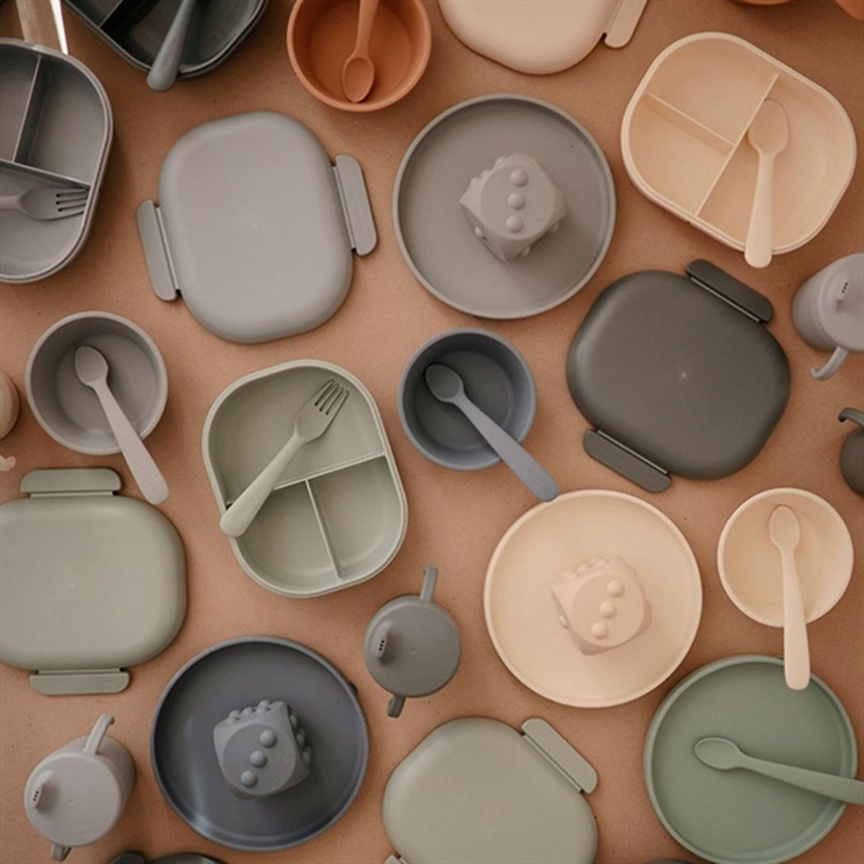 Mushie Madkasse Sage