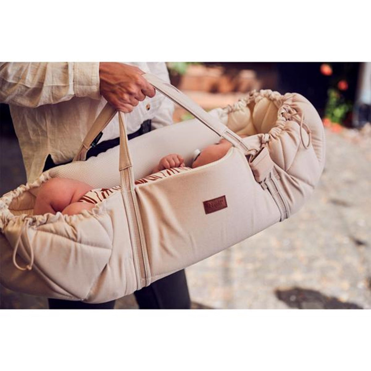 Najell Sleep Carrier Lift Sandy Beige Vol. 2