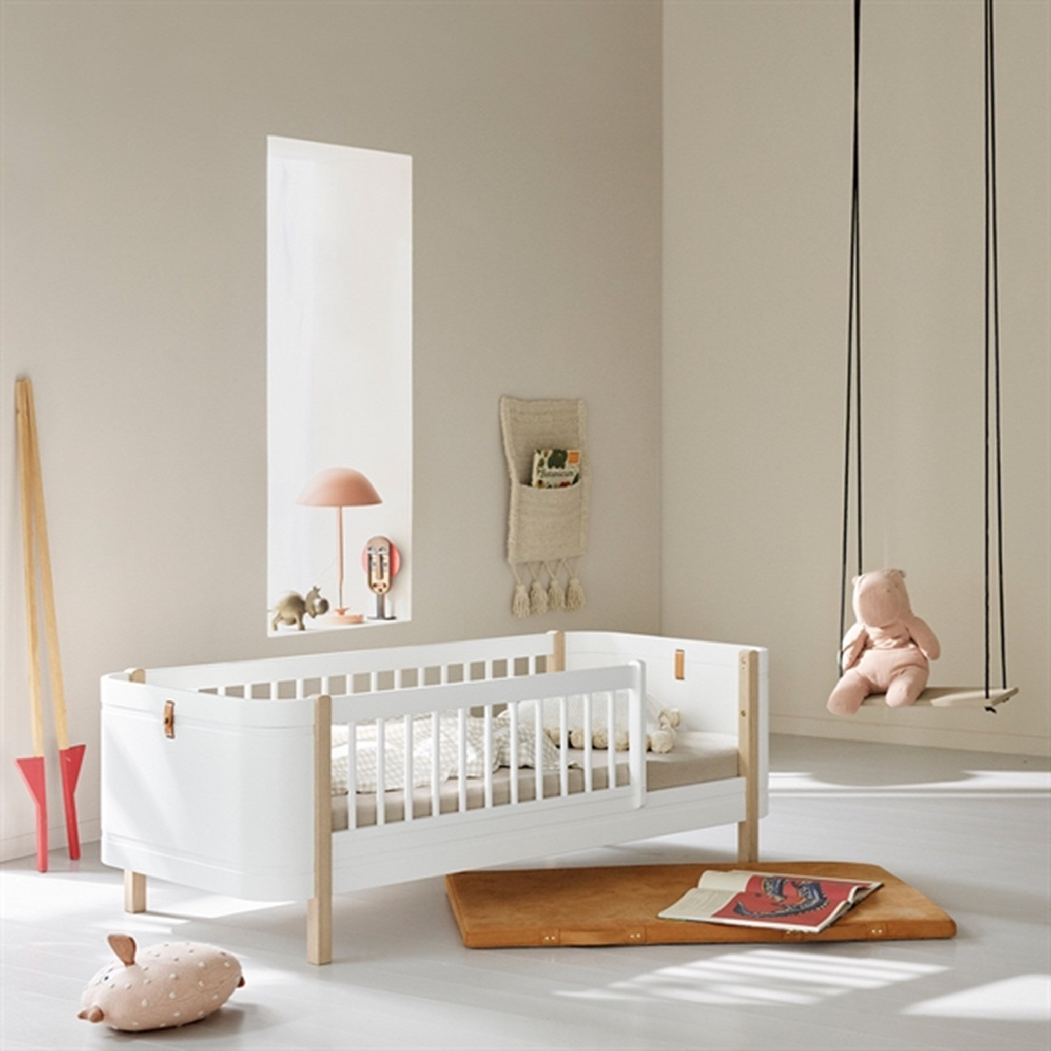Oliver Furniture Wood Mini+ Juniorseng Hvid/Eg 2