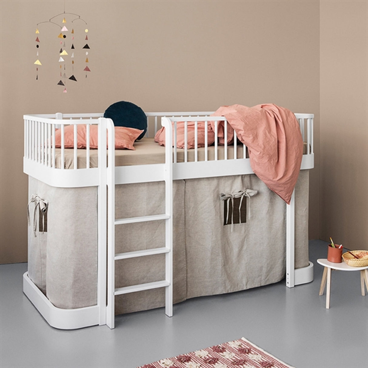 Oliver Furniture Wood Halvhøj Seng Hvid