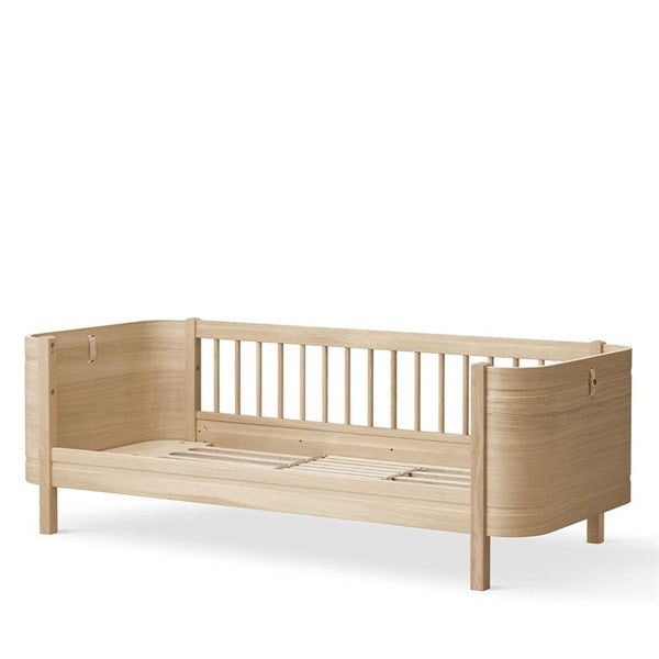 Oliver Furniture Wood Mini+ Juniorseng Eg 6
