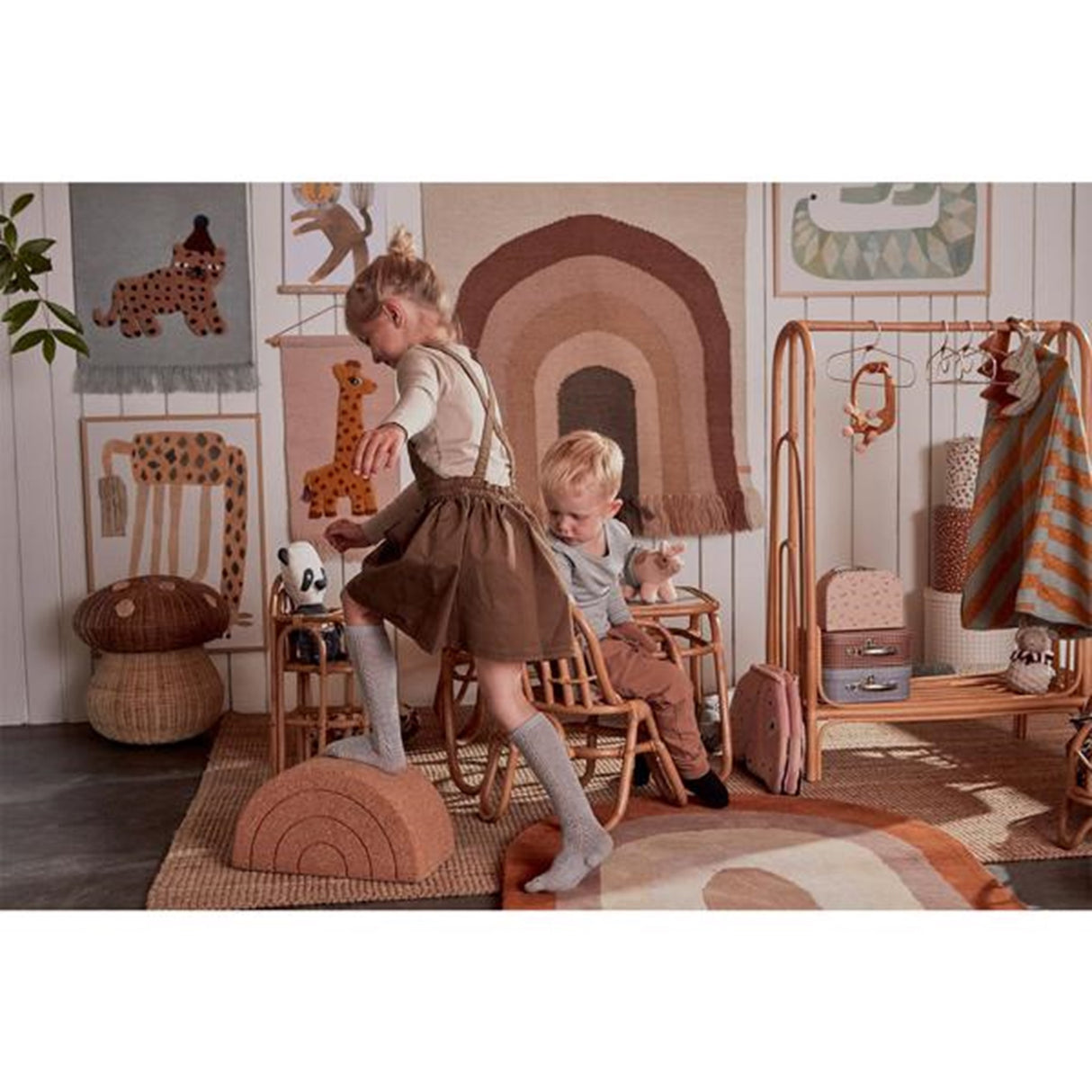 OYOY Regnbue Gulvtæppe Choko