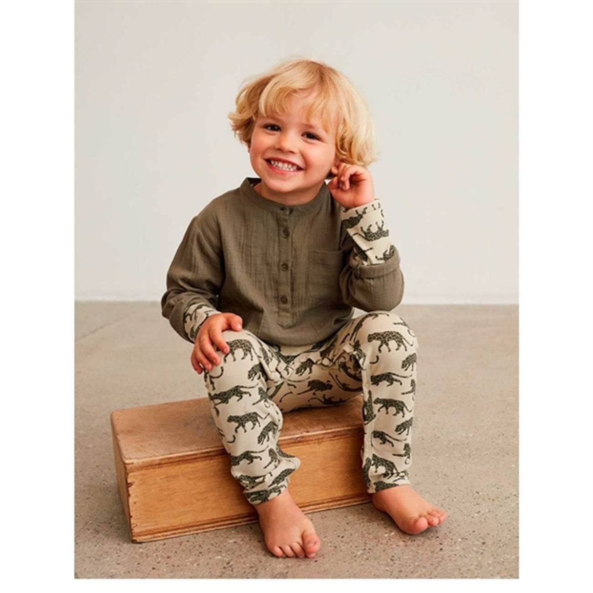 Sofie Schnoor Light Green Tiger Leggings