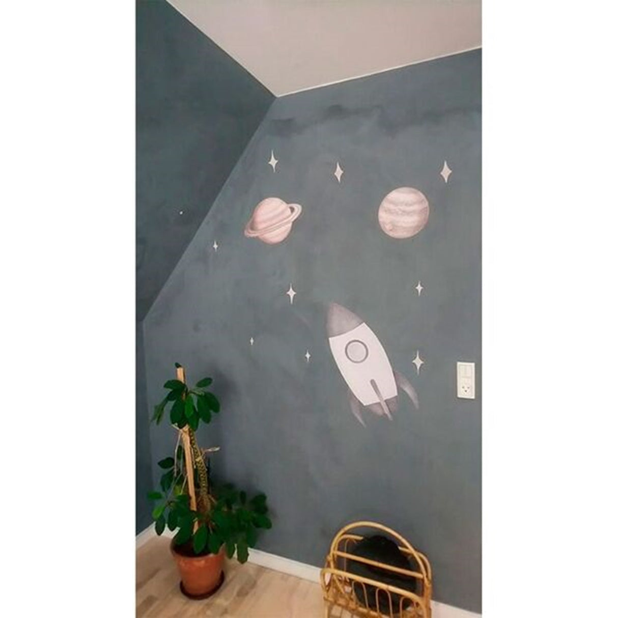 That's Mine Wall Stories Rummet