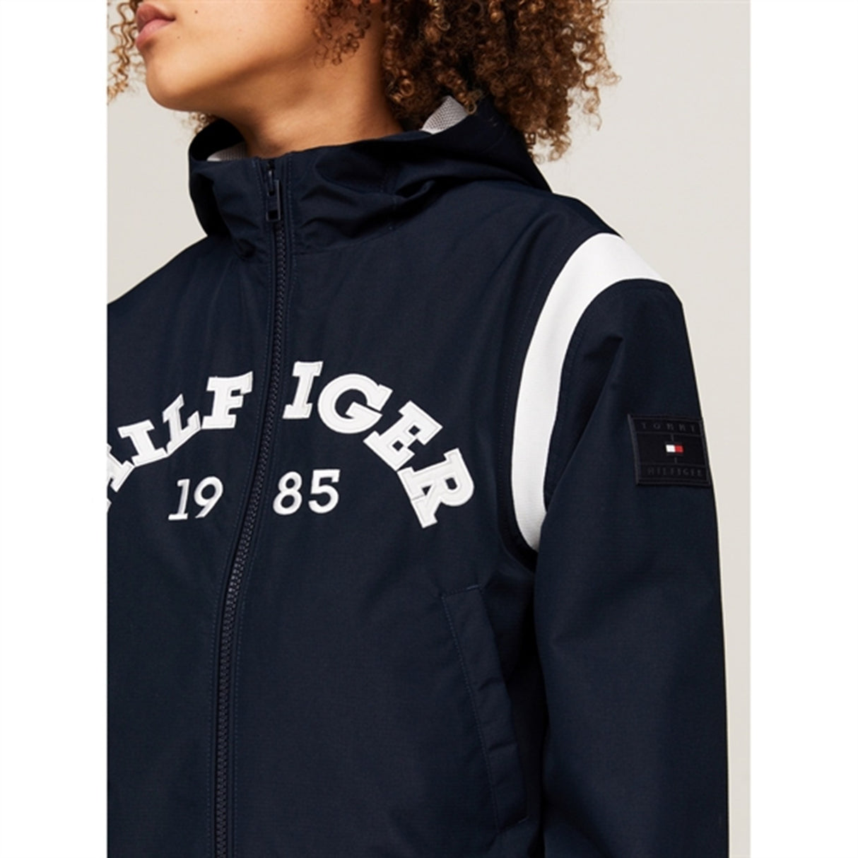 Tommy Hilfiger Monotype 1985 Arch Jakke Desert Sky