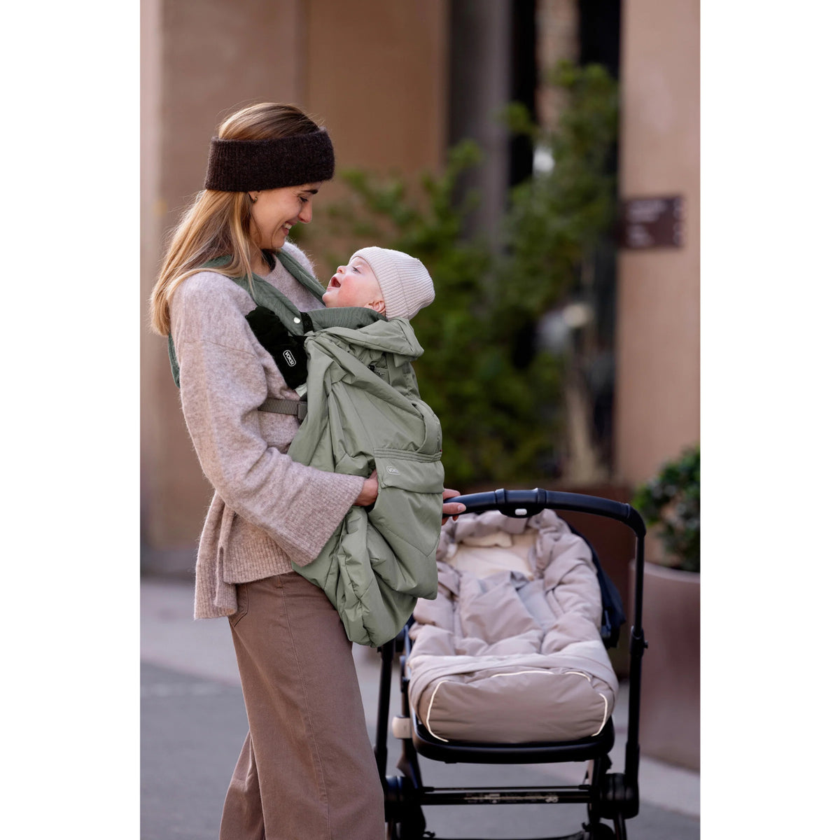 Voksi® Carrier Cover Meadow Green Solid