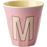 Rice Melamin Kop Med The Letter M - Vintage - Pink - Medium - 250 Ml