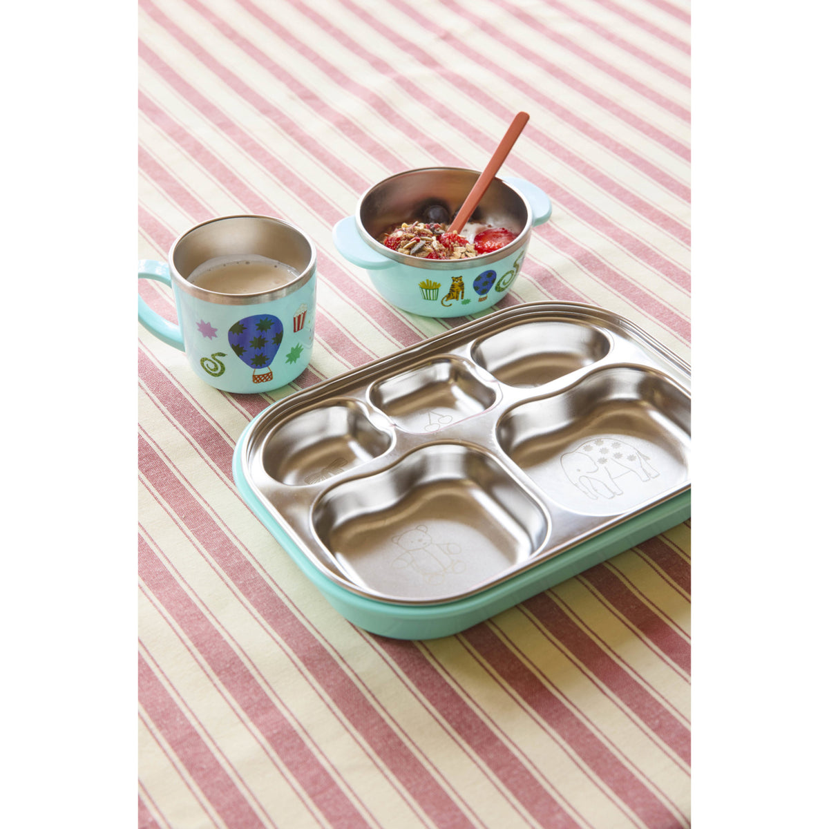 Rice Rustfrit Stål Baby Kop Med Handle And Fixed Betræk - Mint Fun Fair Print - 260 Ml