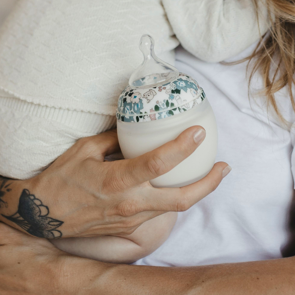 Guide til fra amning til flaske