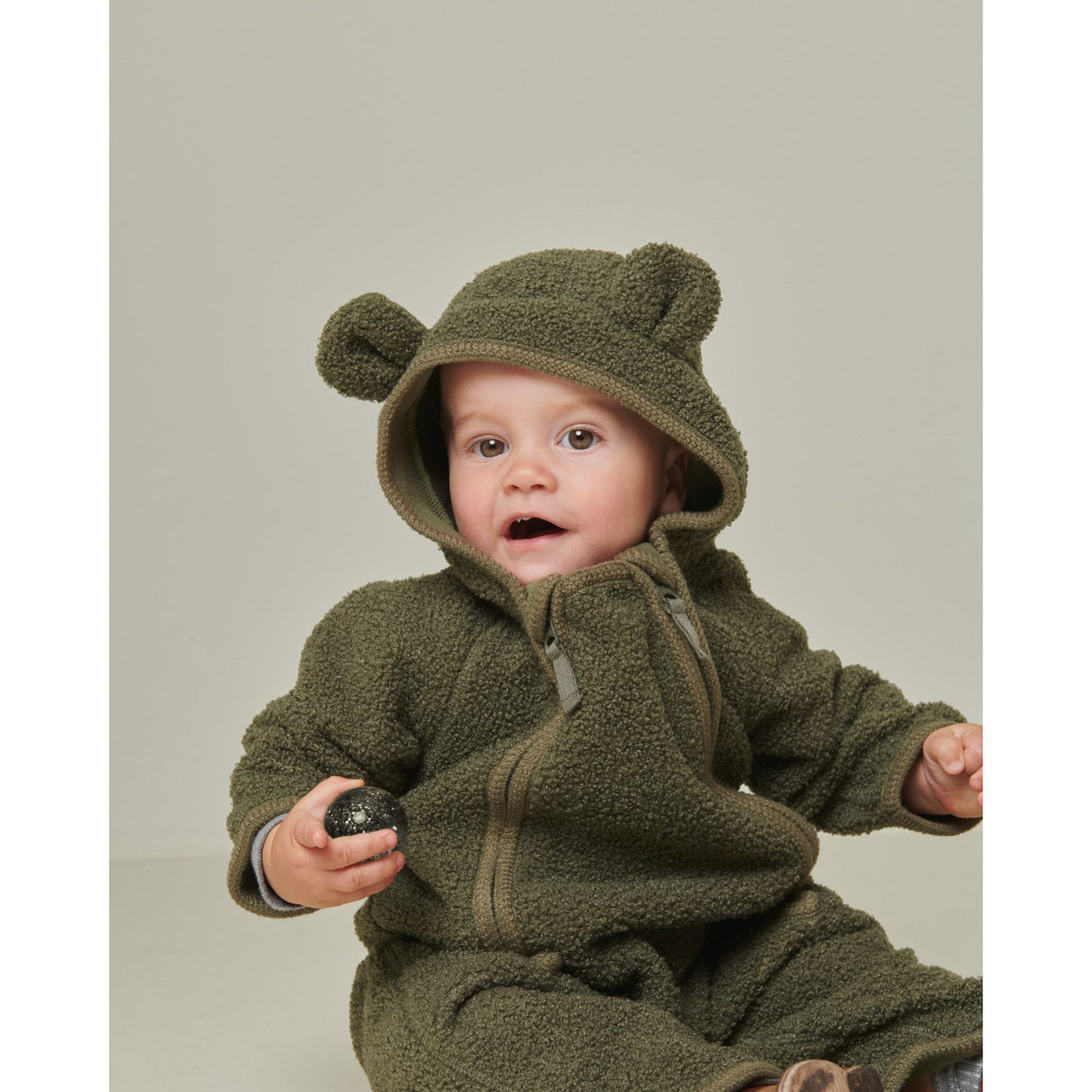 MarMar Bonded Teddy Olive Leaf Robert B Dragt