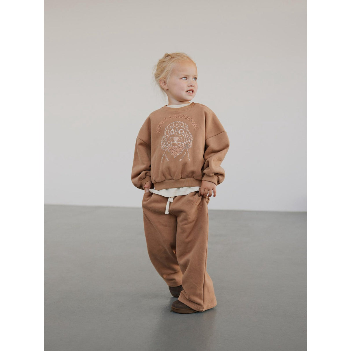 Sofie Schnoor Cashew Brown Sweatpants