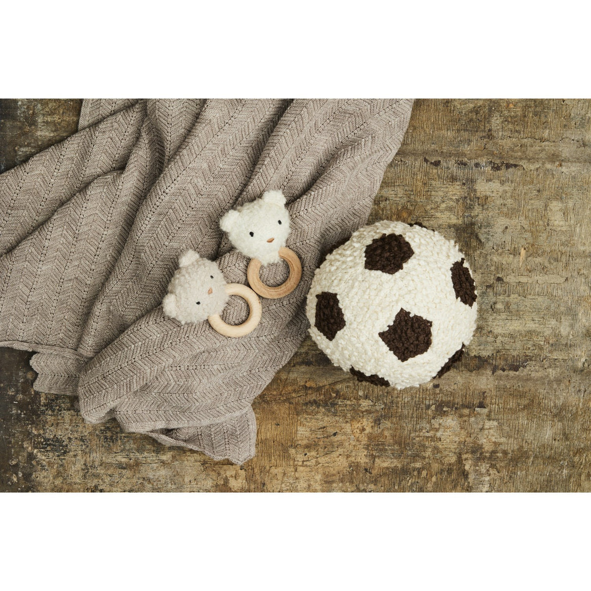 Smallstuff Off White/ Brown Strikket Fodbold Bouclé