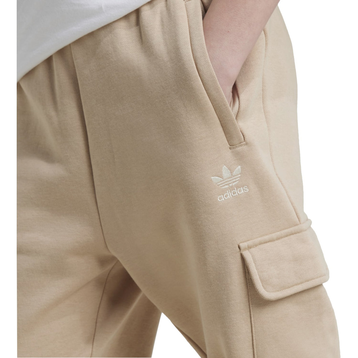 adidas Originals Magbei Fleece Cargo Sweatpants