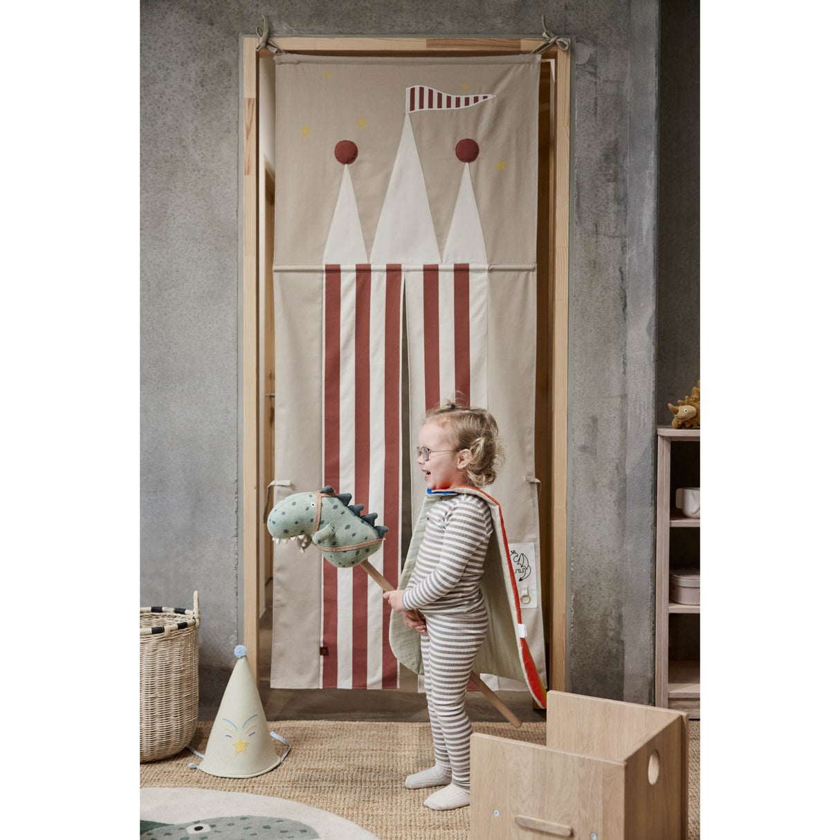 OYOY Clay/Red Slotsdør