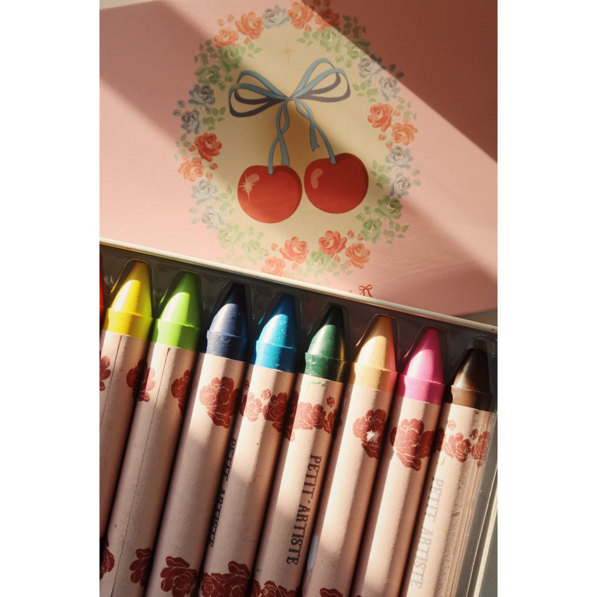 Konges Sløjd Cherry Bow Crayons Bivoks 10 stk.