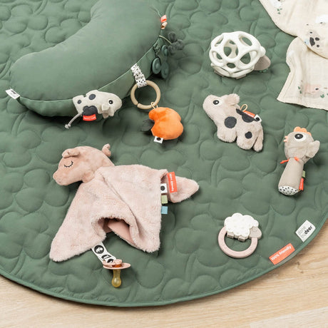 DonebyDeer Pudder Nusseklud Pigee