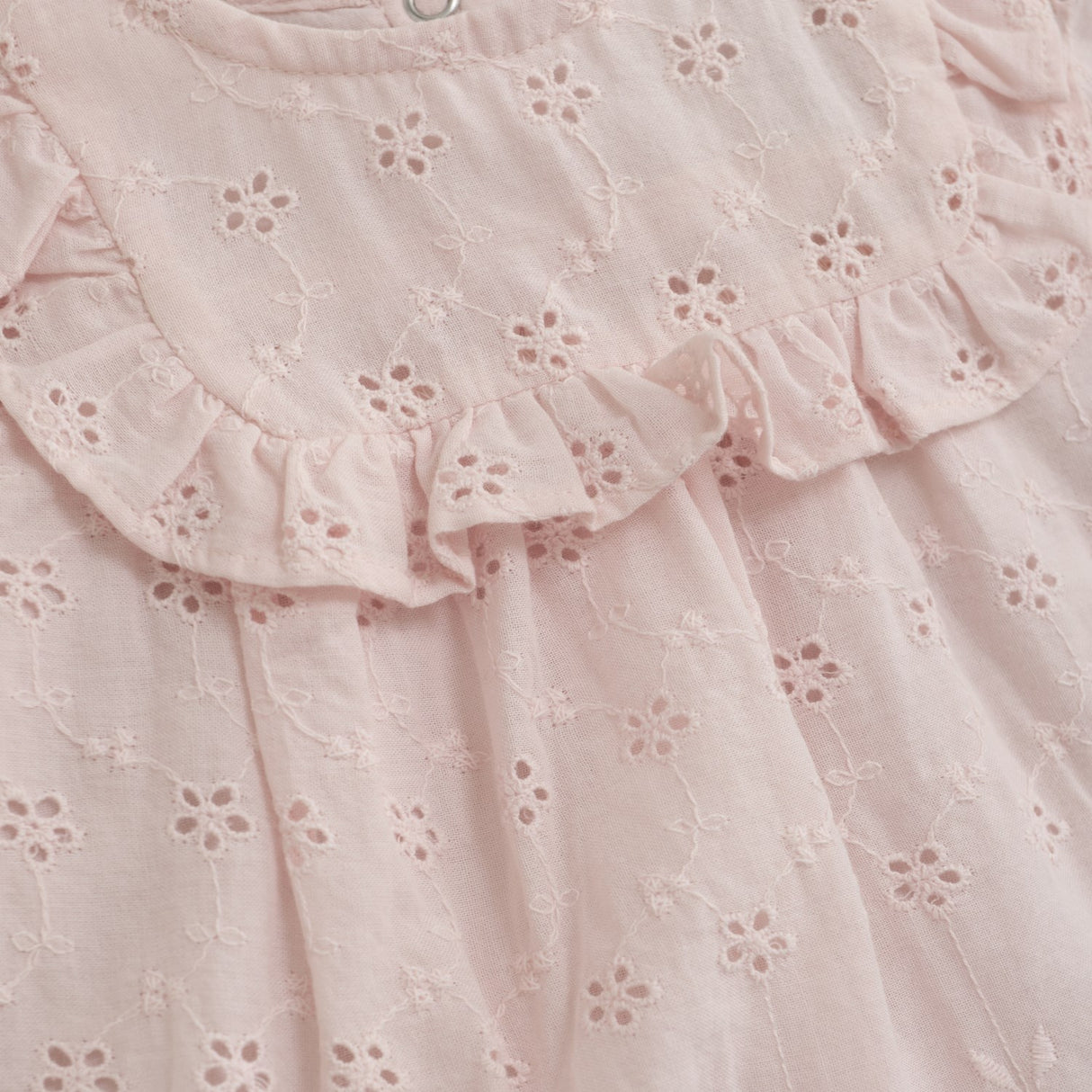 En Fant Veiled Rose T-shirt