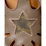 Angulus Forrest/Marshland Print Lædersandal Med Stjernedetalje