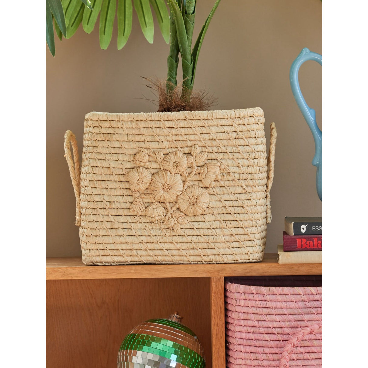 Rice Raffia Square Kurv I Nature Med Flower Embroidery - Raffia Håndtag